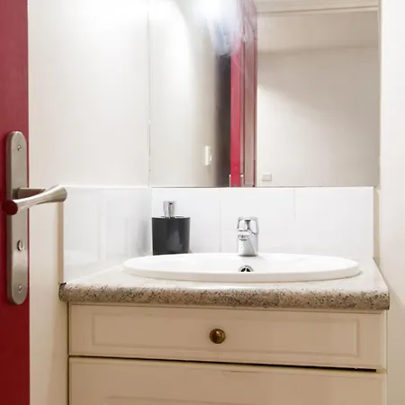 Avec Terrasse En Centre-ville De 3 Etoiles Apartment La Rochelle (Charente-Maritime)