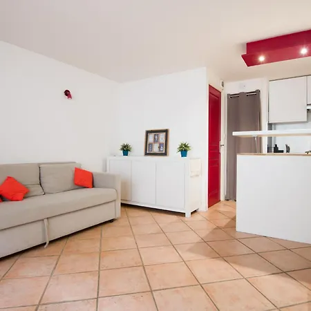 Avec Terrasse En Centre-ville De 3 Etoiles Apartment